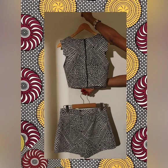 Printed two piece (Skort!) - Picture 2 of 2